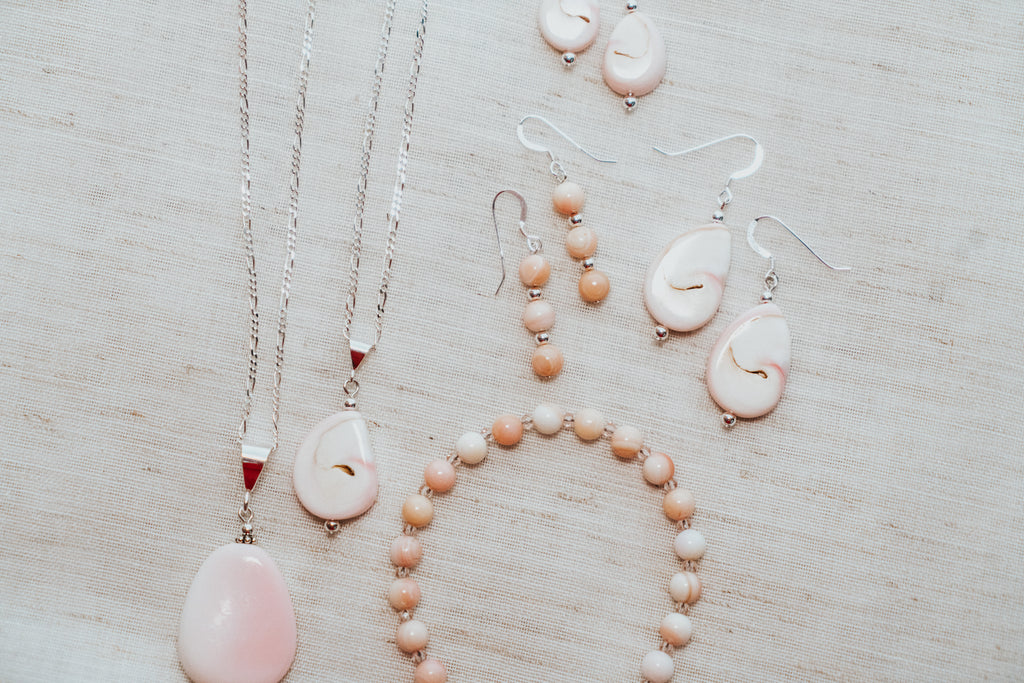 Queen Conch Shell Large Pendant with Sterling Silver Chain